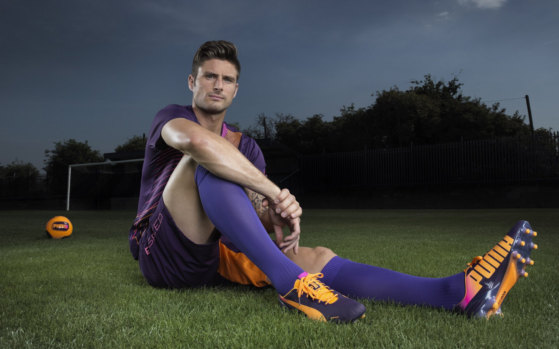 mk体育平台登录入口-国足球迷助威活动现场火爆,足球球迷助威